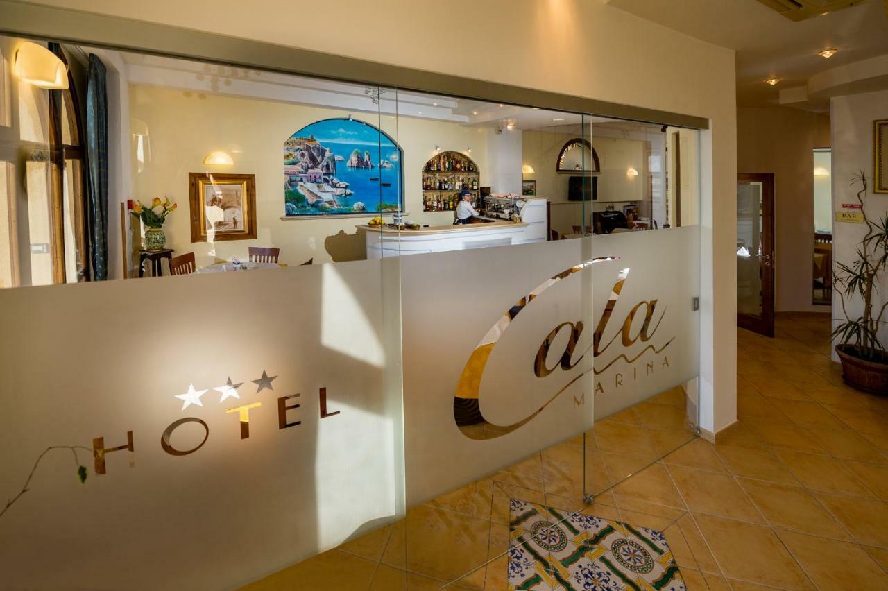 Cala Marina Hotel 3*